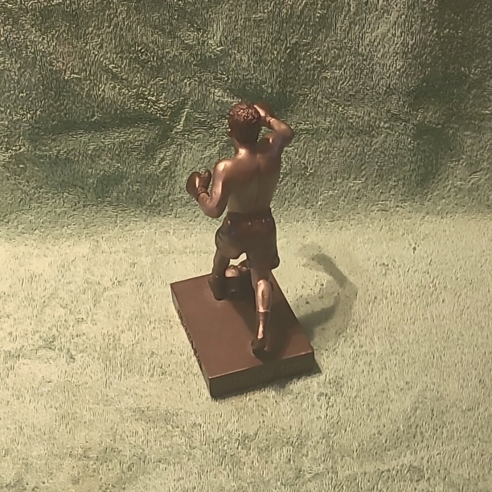 Stuff - Picture 3 of 4